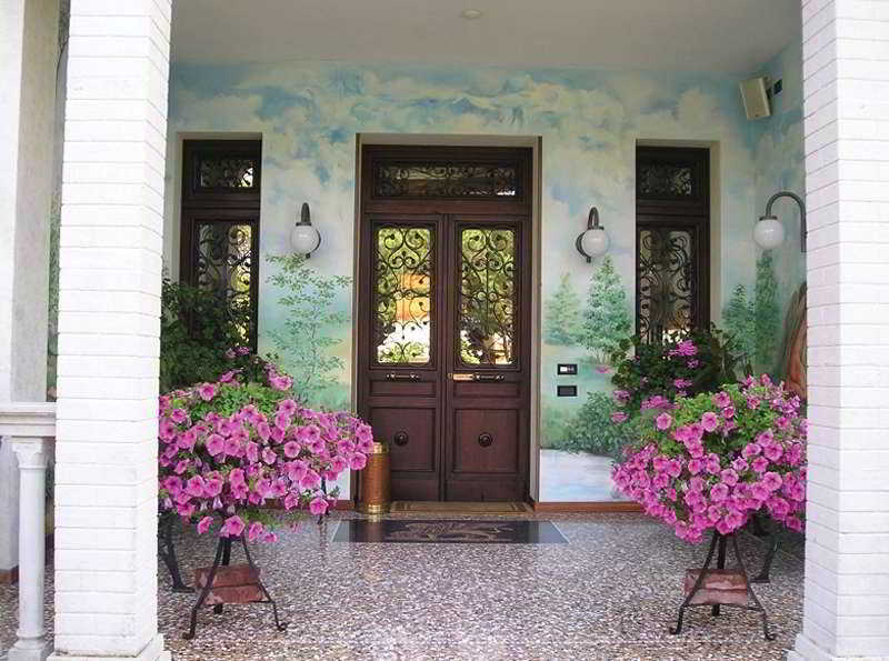 Villa Leon d'Oro