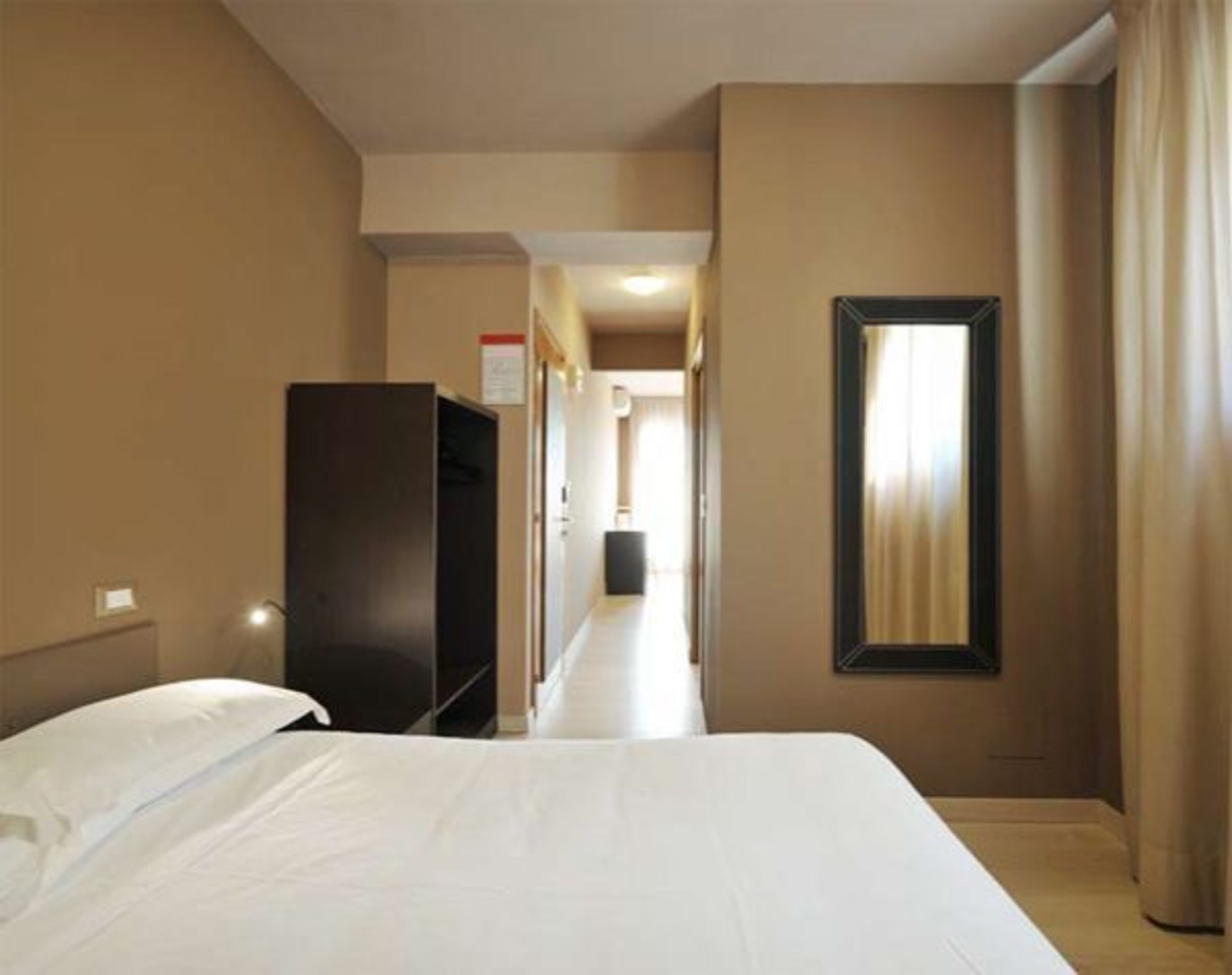 Hotel M14