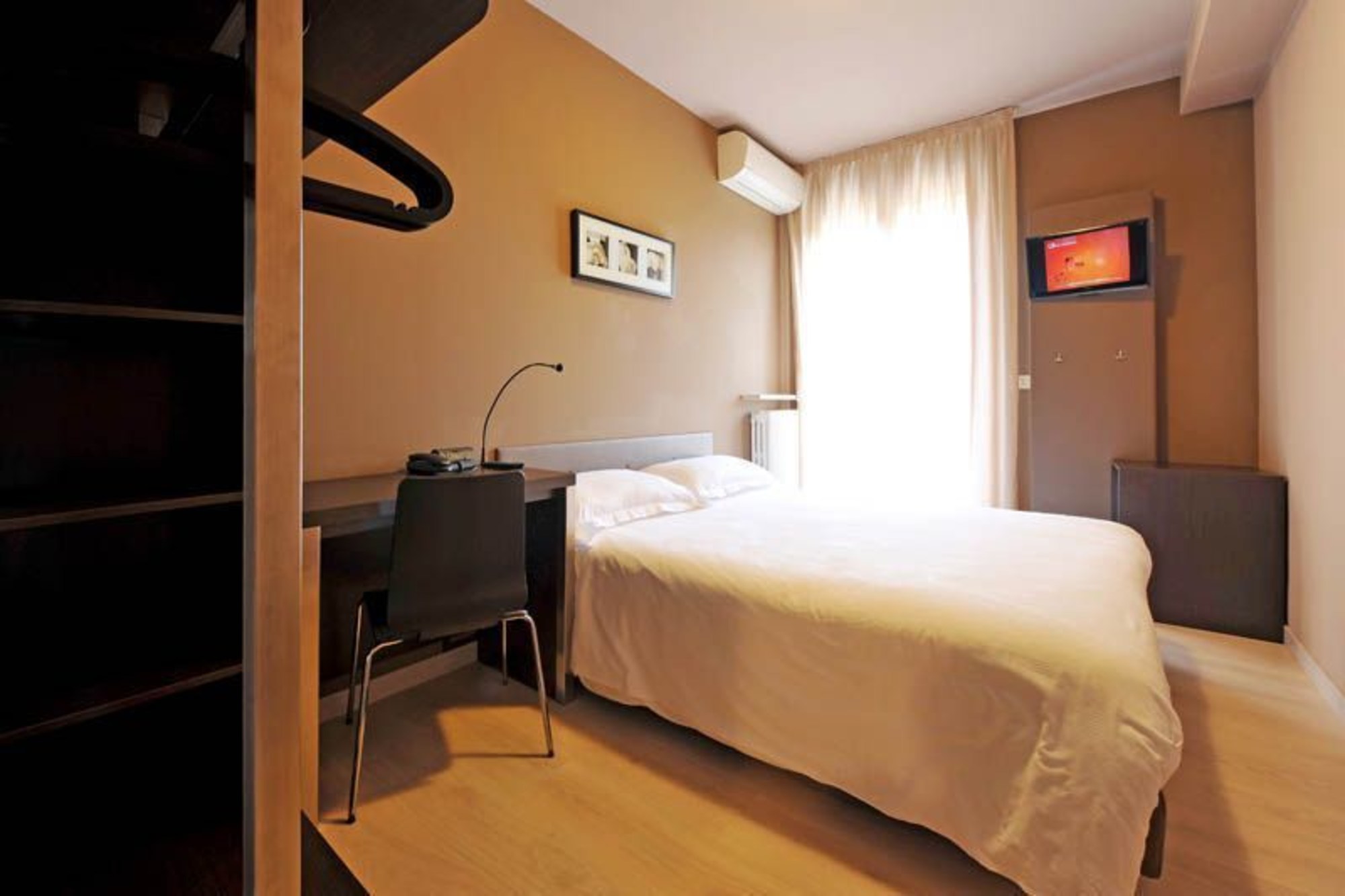 Hotel M14