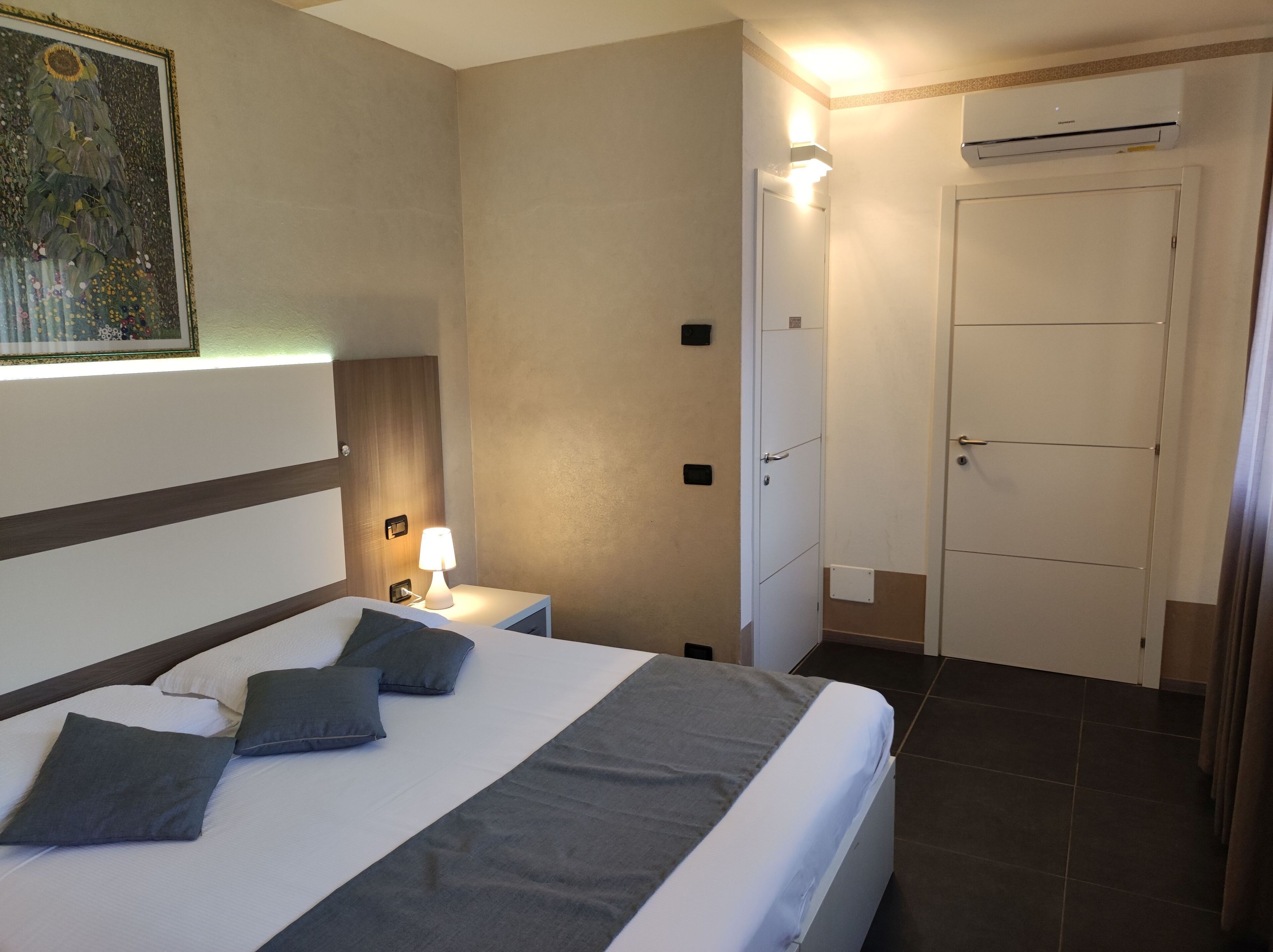 Therra Lodge