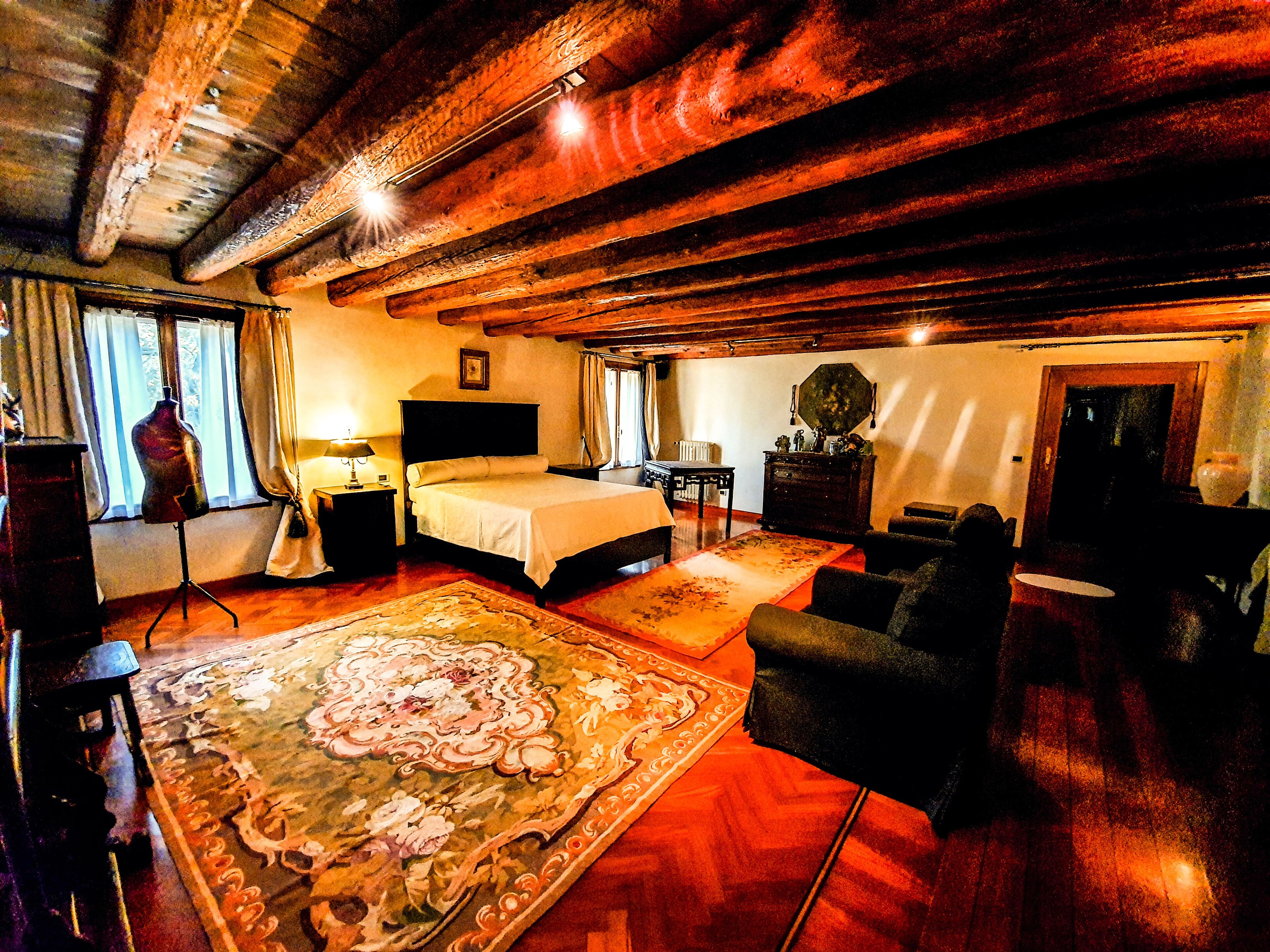 Villa Foscolo  Luxury Rooms & Apartments