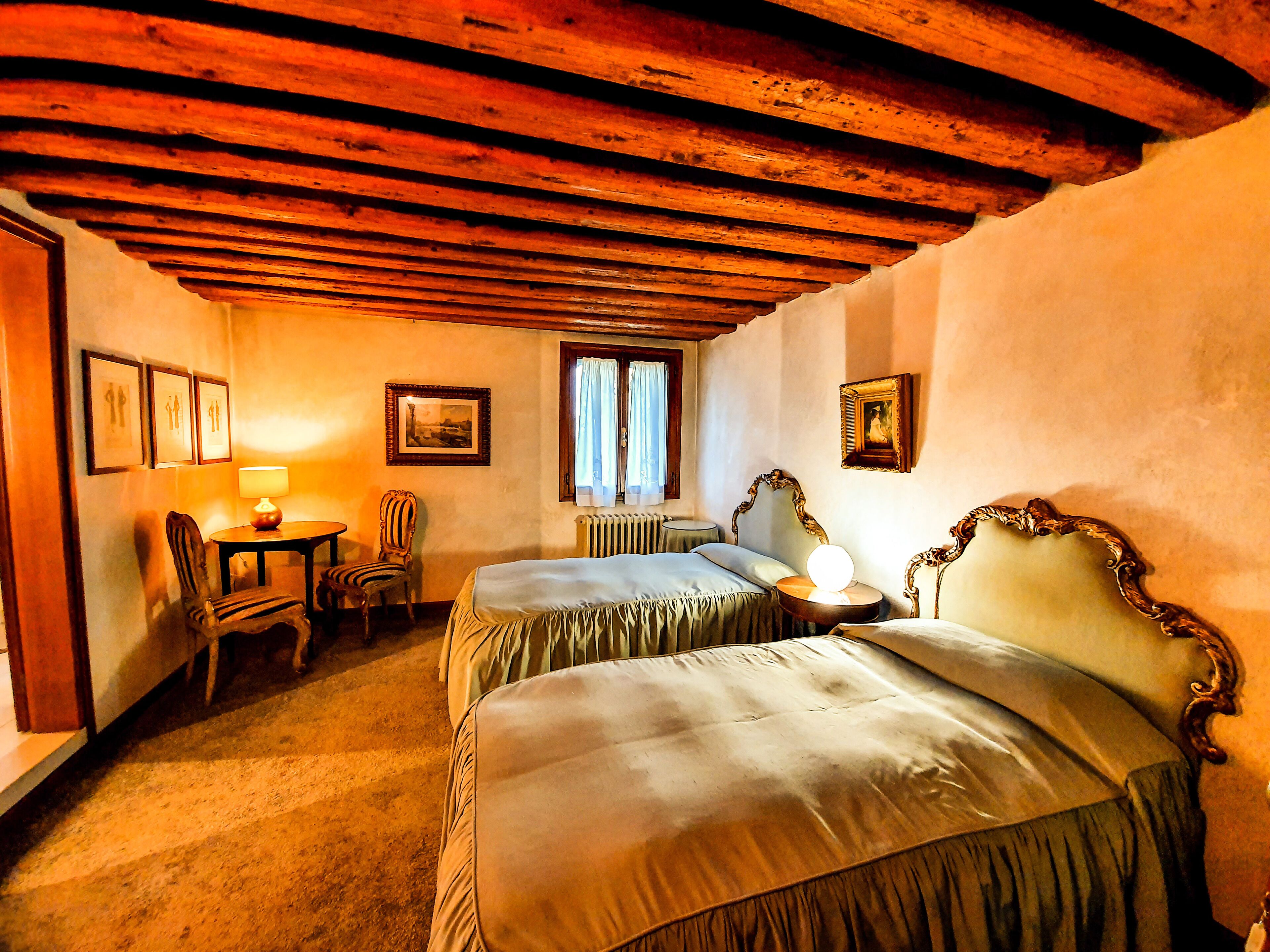 Villa Foscolo  Luxury Rooms & Apartments