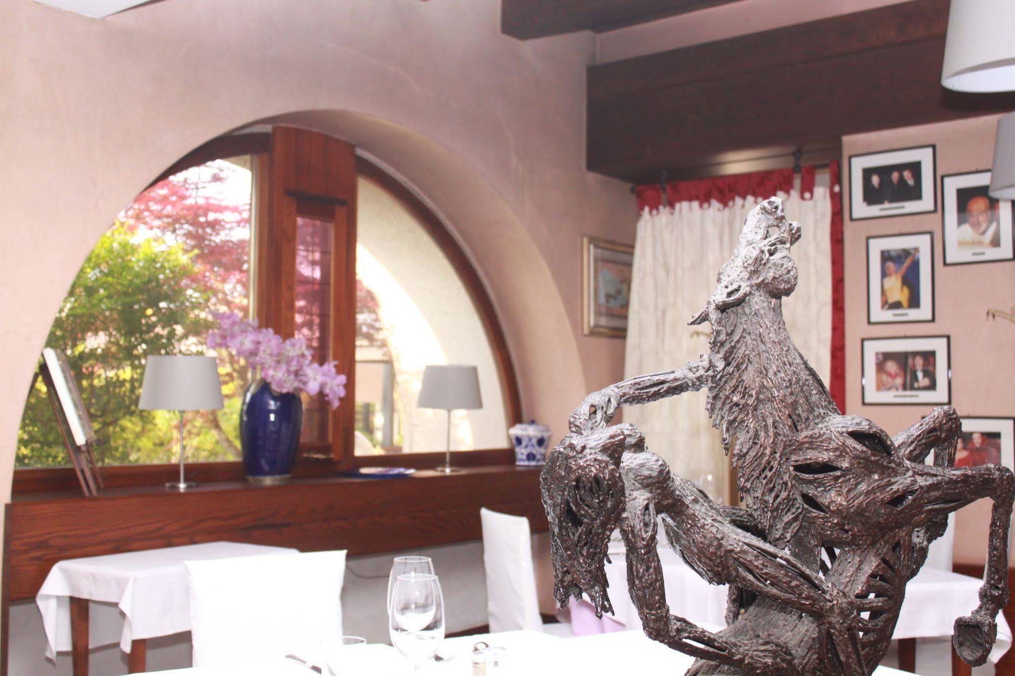 Hotel Posta 77