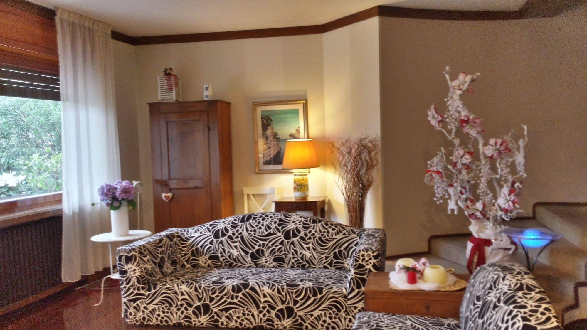 Villa Bianca Bed And Breakfast