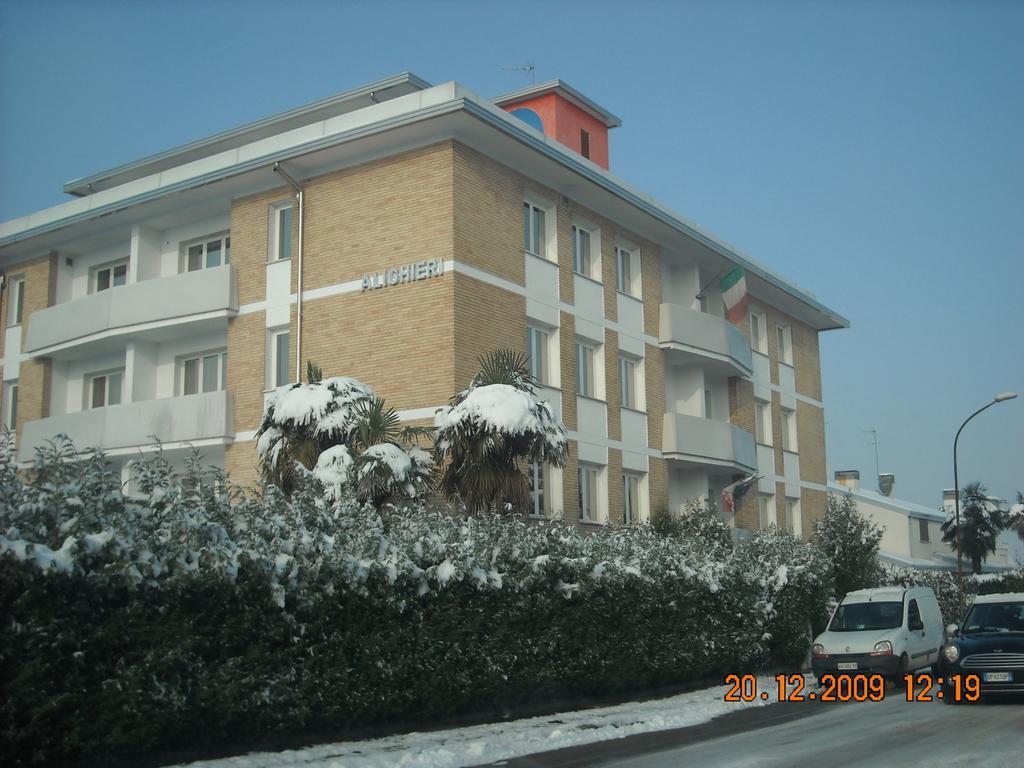 Villa Alighieri