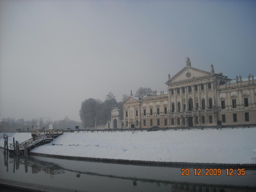 Villa Alighieri