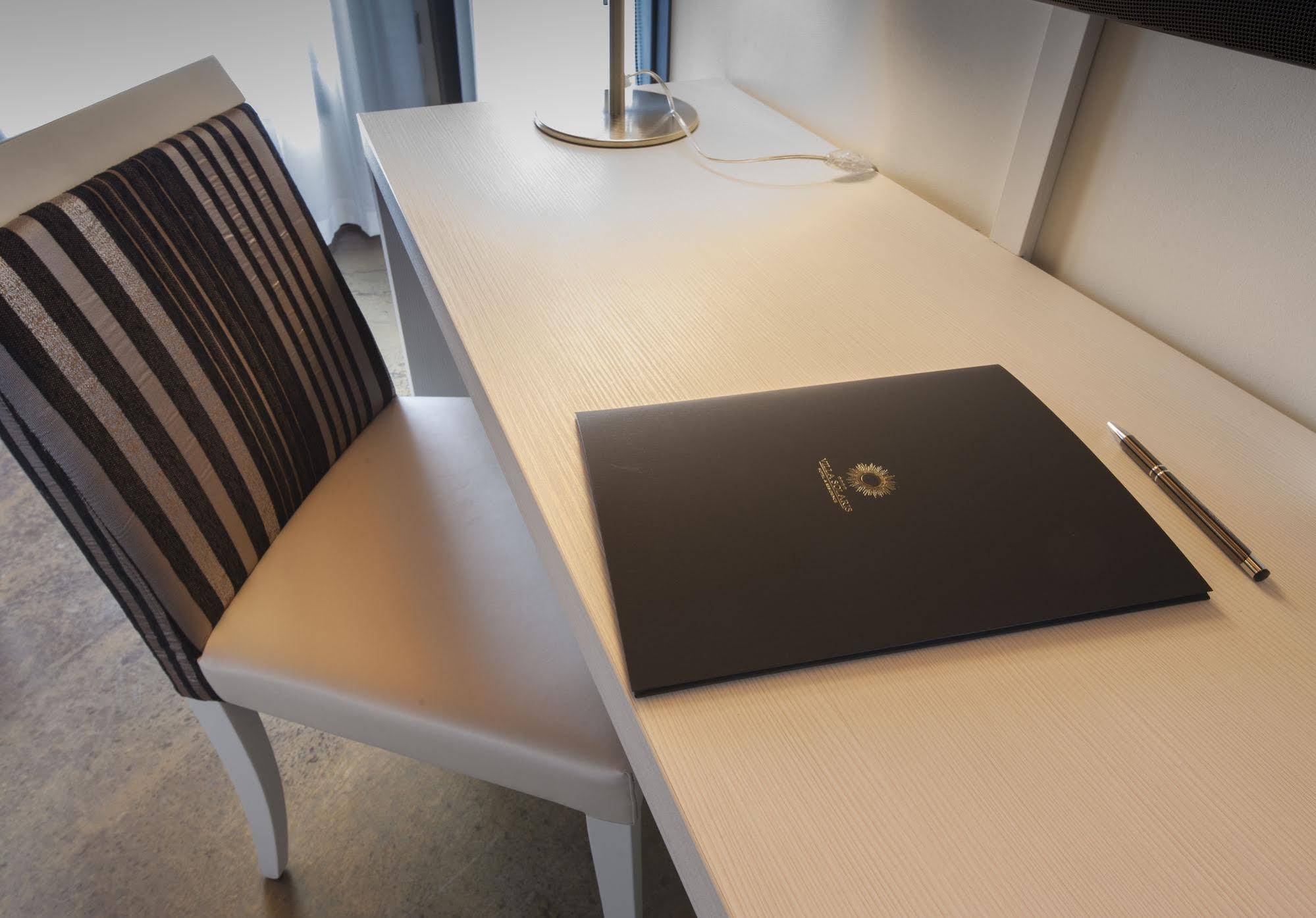 Villa Solaris Hotel And Residence