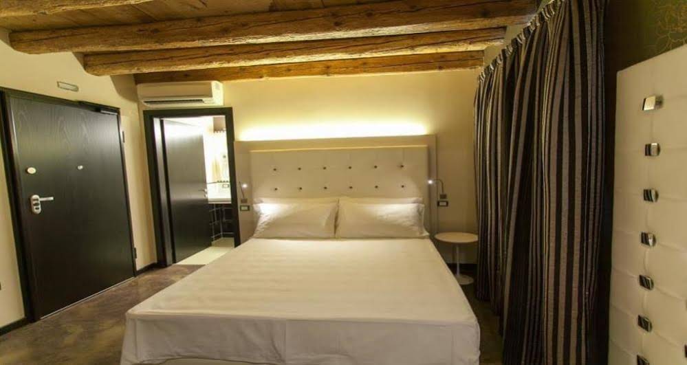 Villa Solaris Hotel And Residence