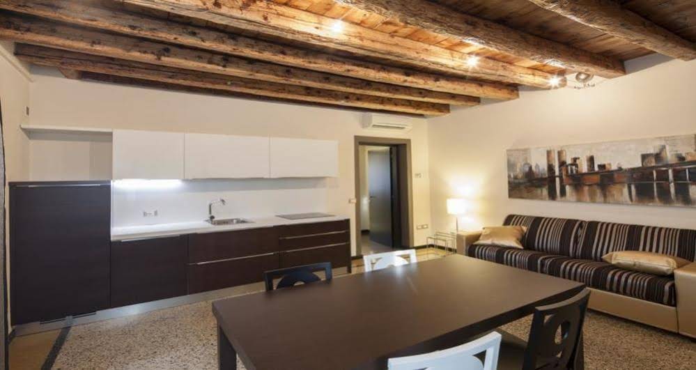 Villa Solaris Hotel And Residence