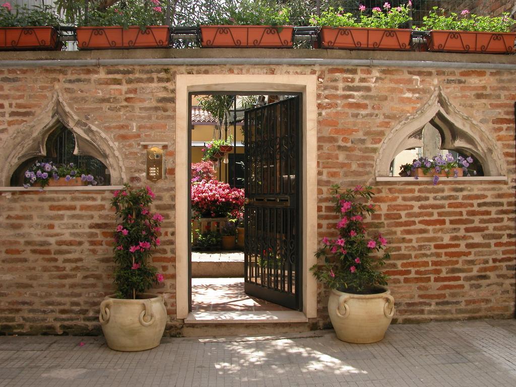 Al Campanile Madonna Dell'Orto