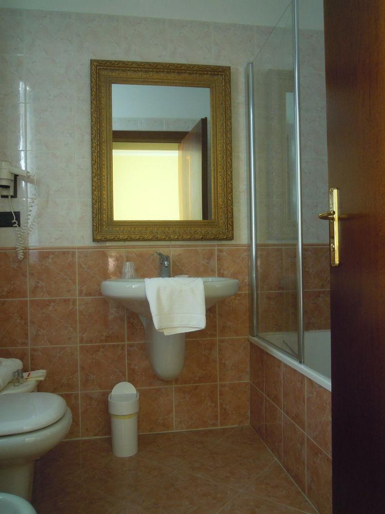 Alloggi Marinella