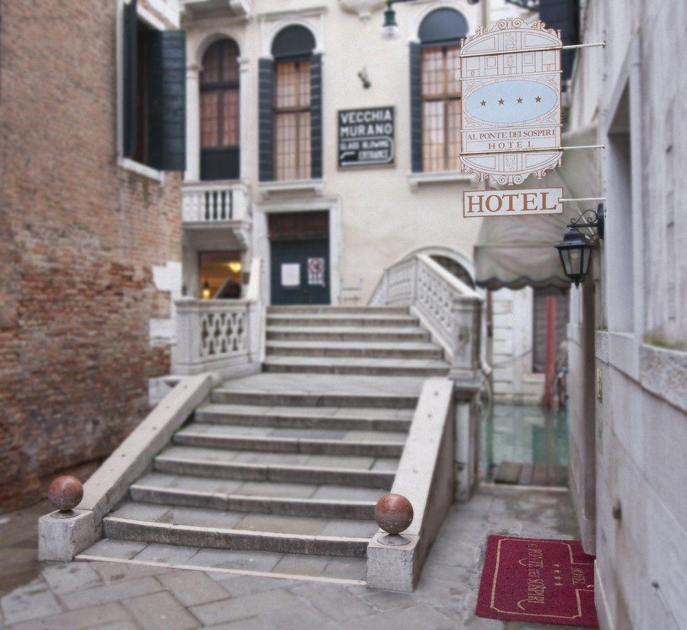 Al Ponte Dei Sospiri