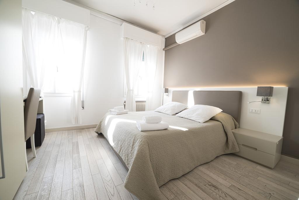 Al Portico Guest House