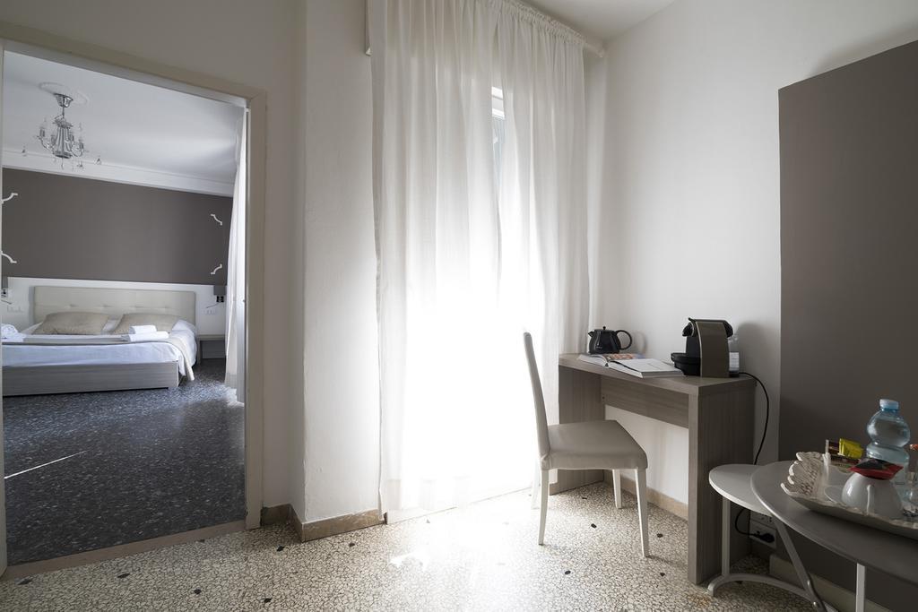 Al Portico Guest House