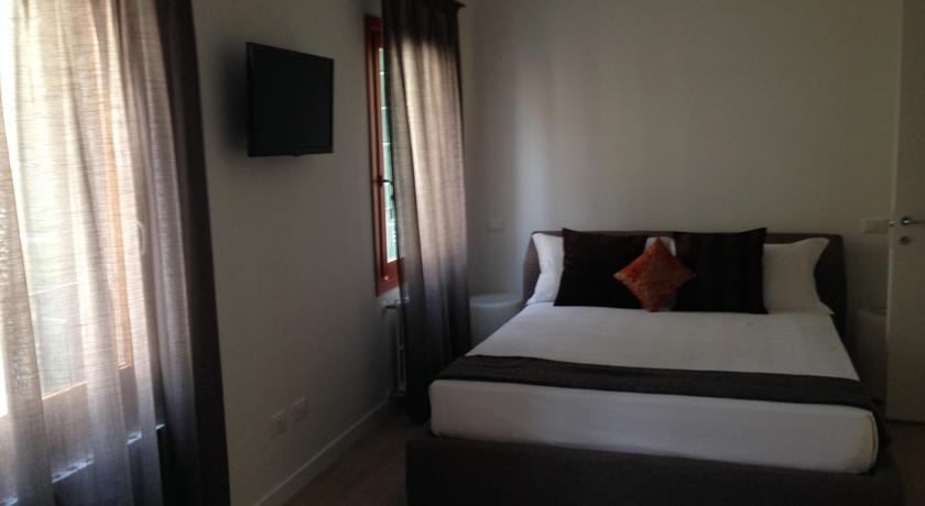 B&B Fortuny