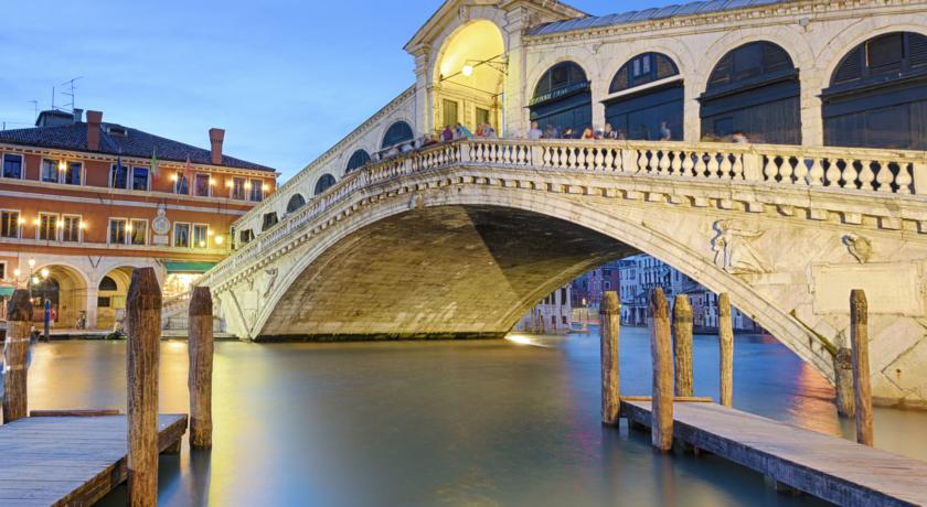 Venice Rainbow Rialto Hotel