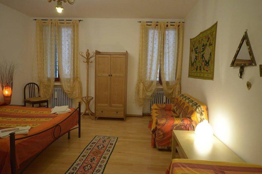 B&B Arabesque