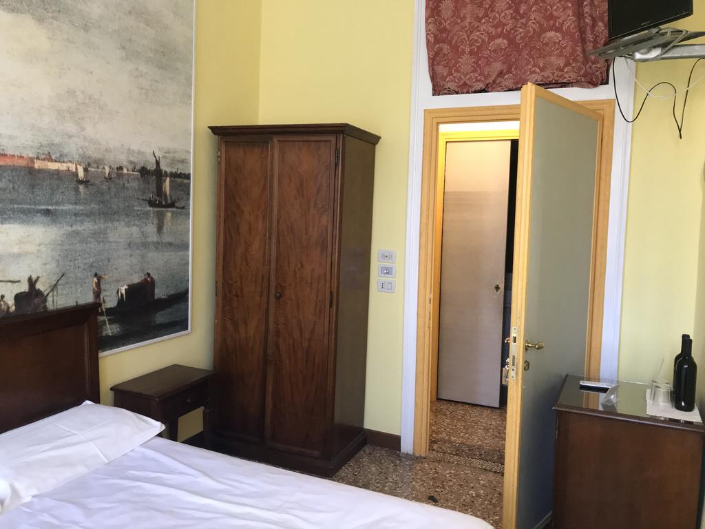 Ca' Centopietre