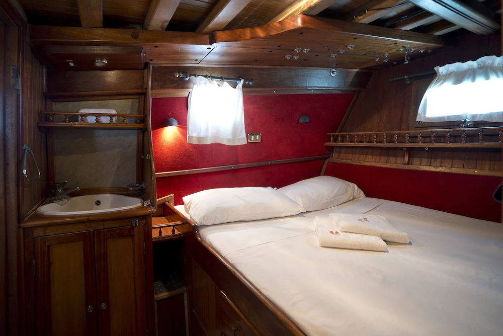 STARSail B&B Caicco Akos
