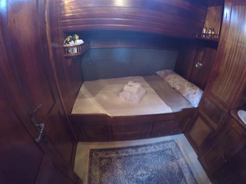 STARSail B&B Caicco Akos