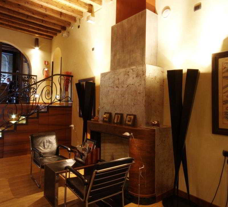 Ca' Pisani Deco Design Hotel