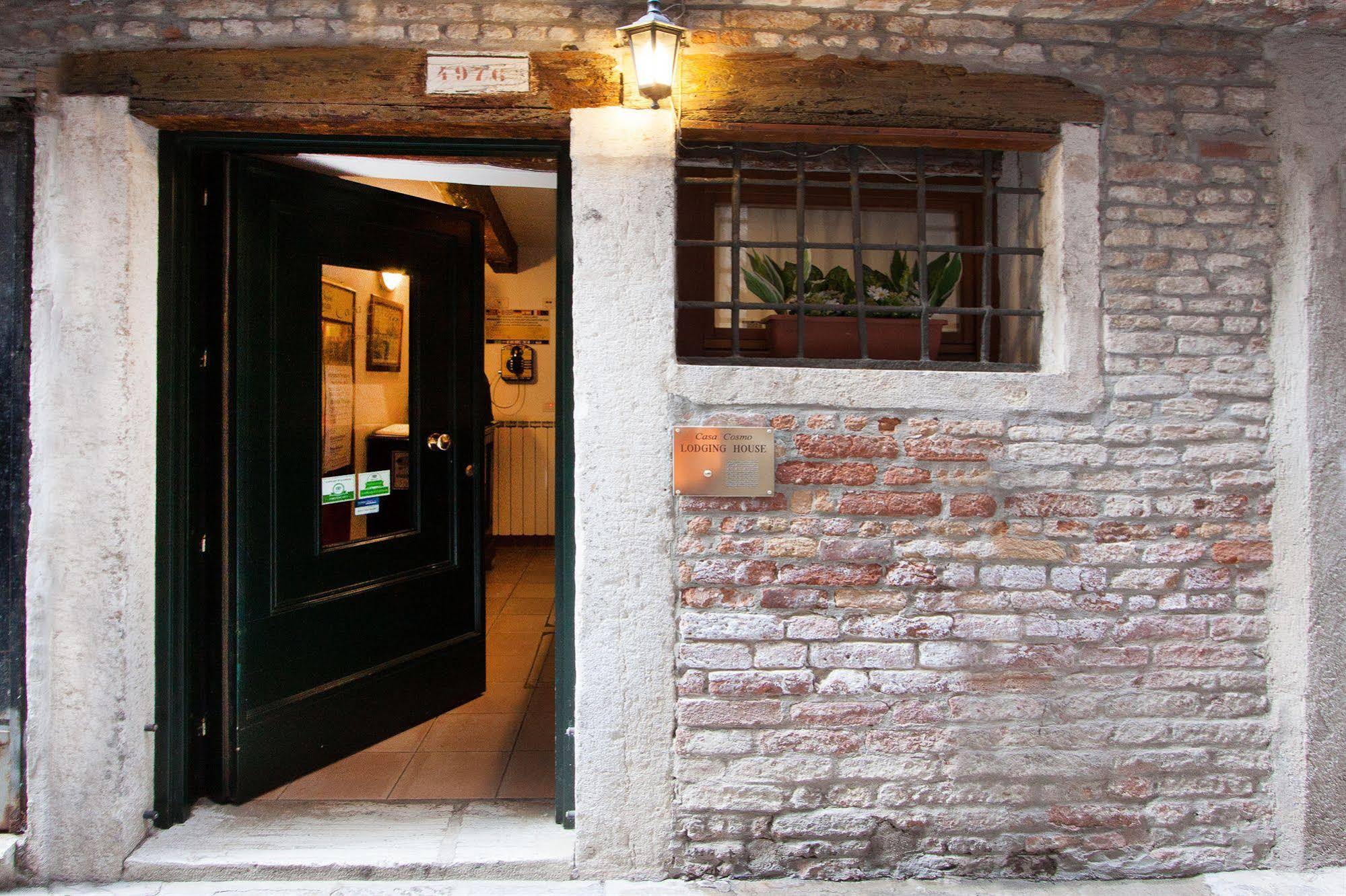 Casa Cosmo