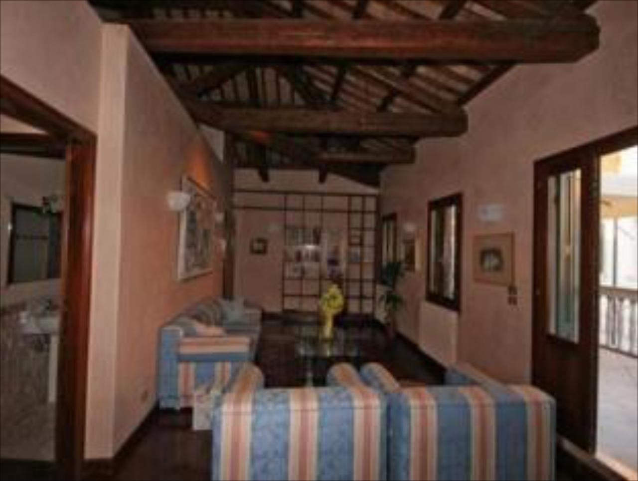 Casa Dei Pittori Venice Apartments