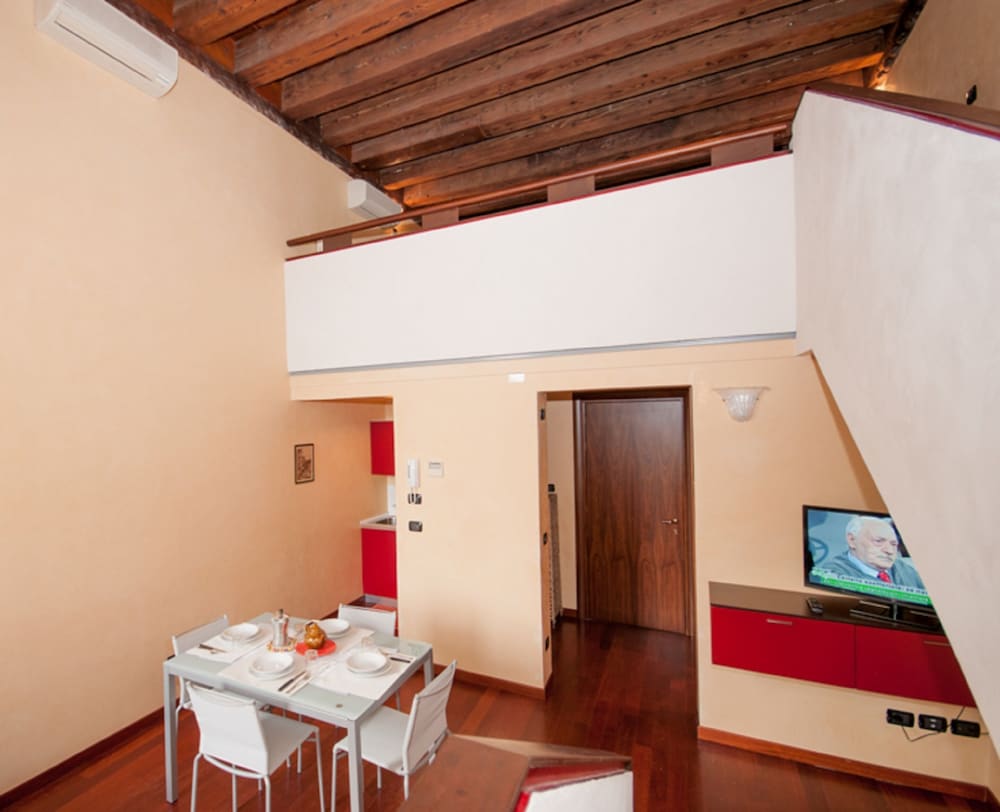 Doge Morosini Palace