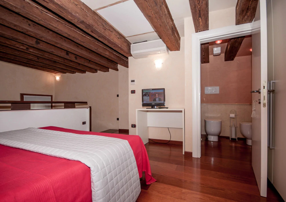 Doge Morosini Palace