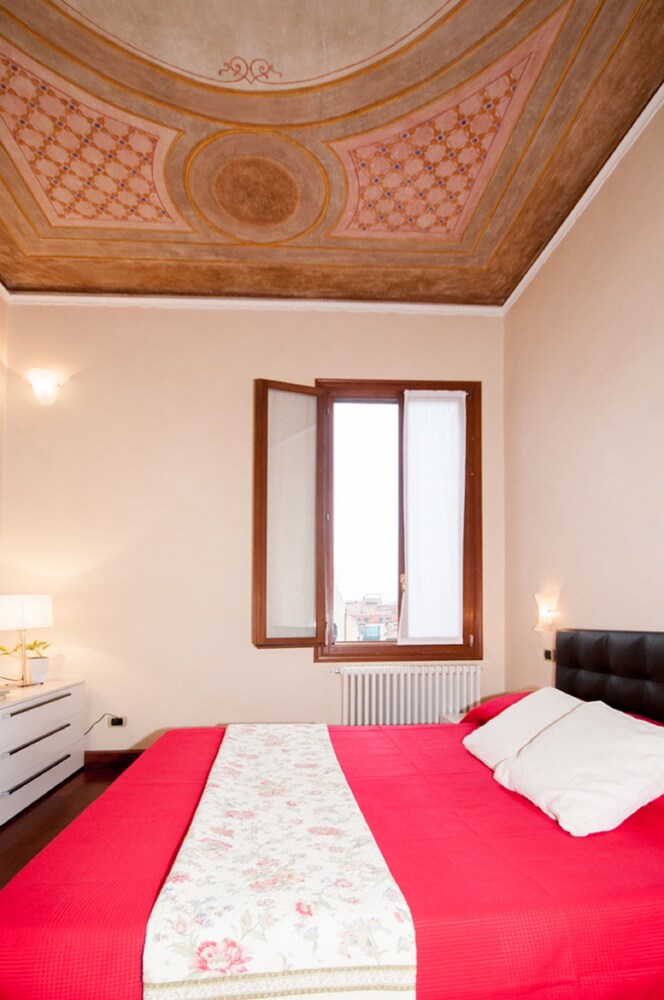 Doge Morosini Palace
