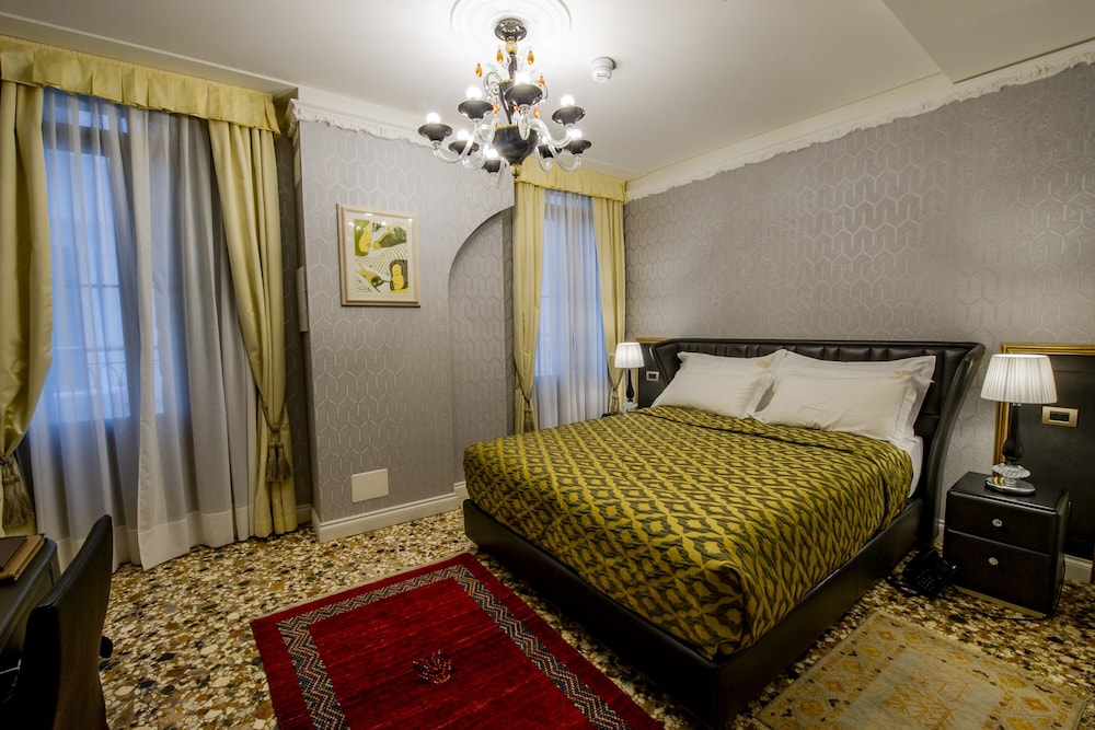 Ego Boutique Hotel