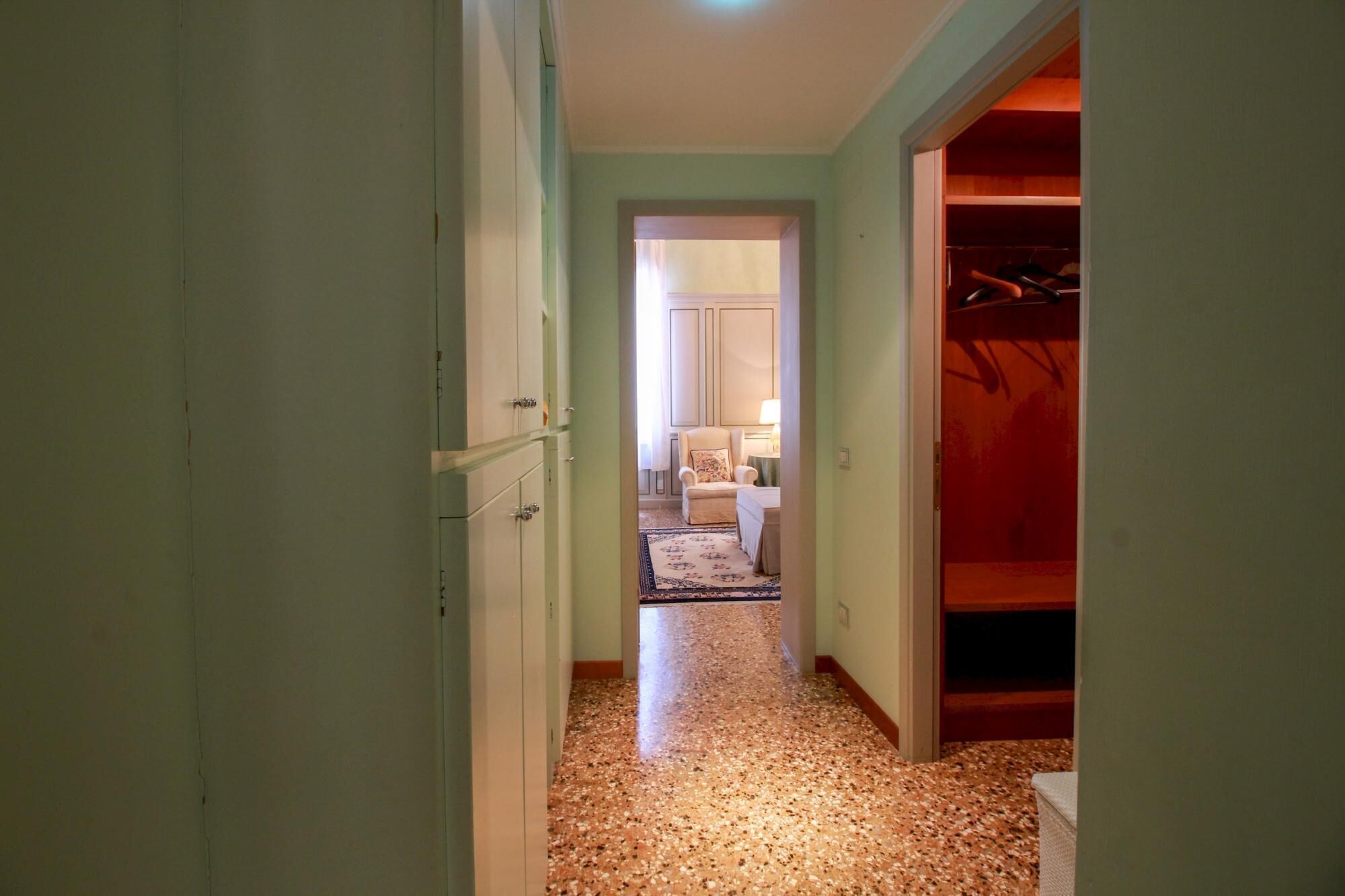 Fortuny3967 Suites & Wine