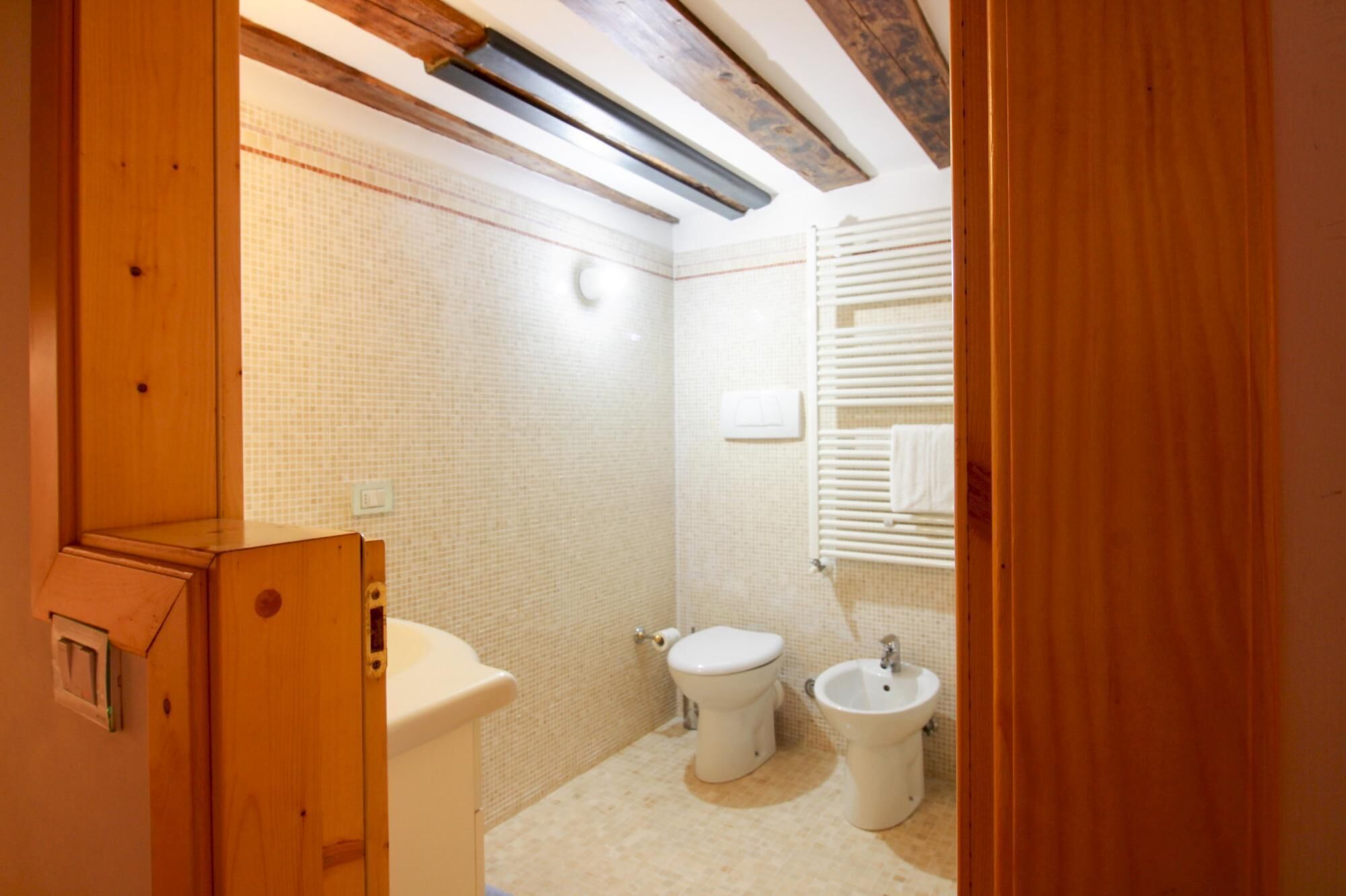 Fortuny3967 Suites & Wine