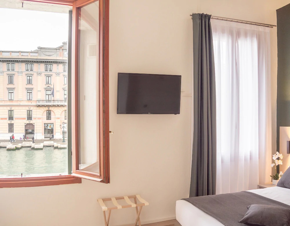 Grand Canal Suites
