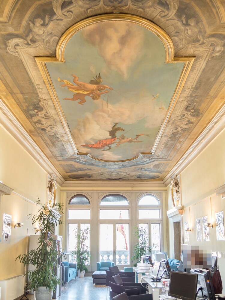 Grand Canal Suites