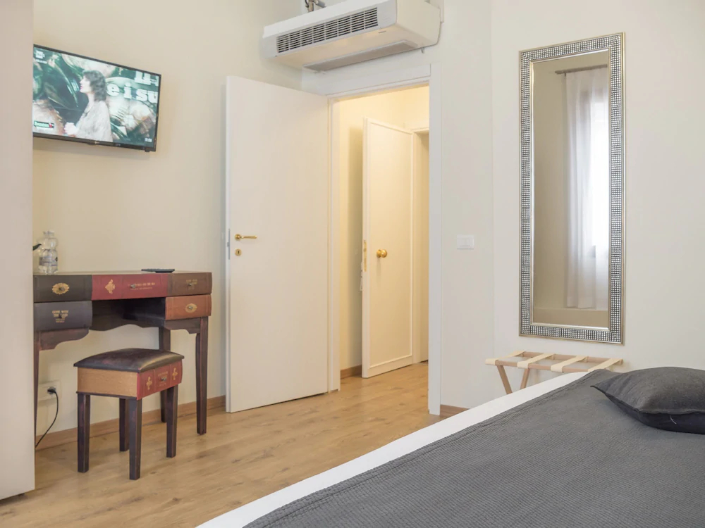 Grand Canal Suites