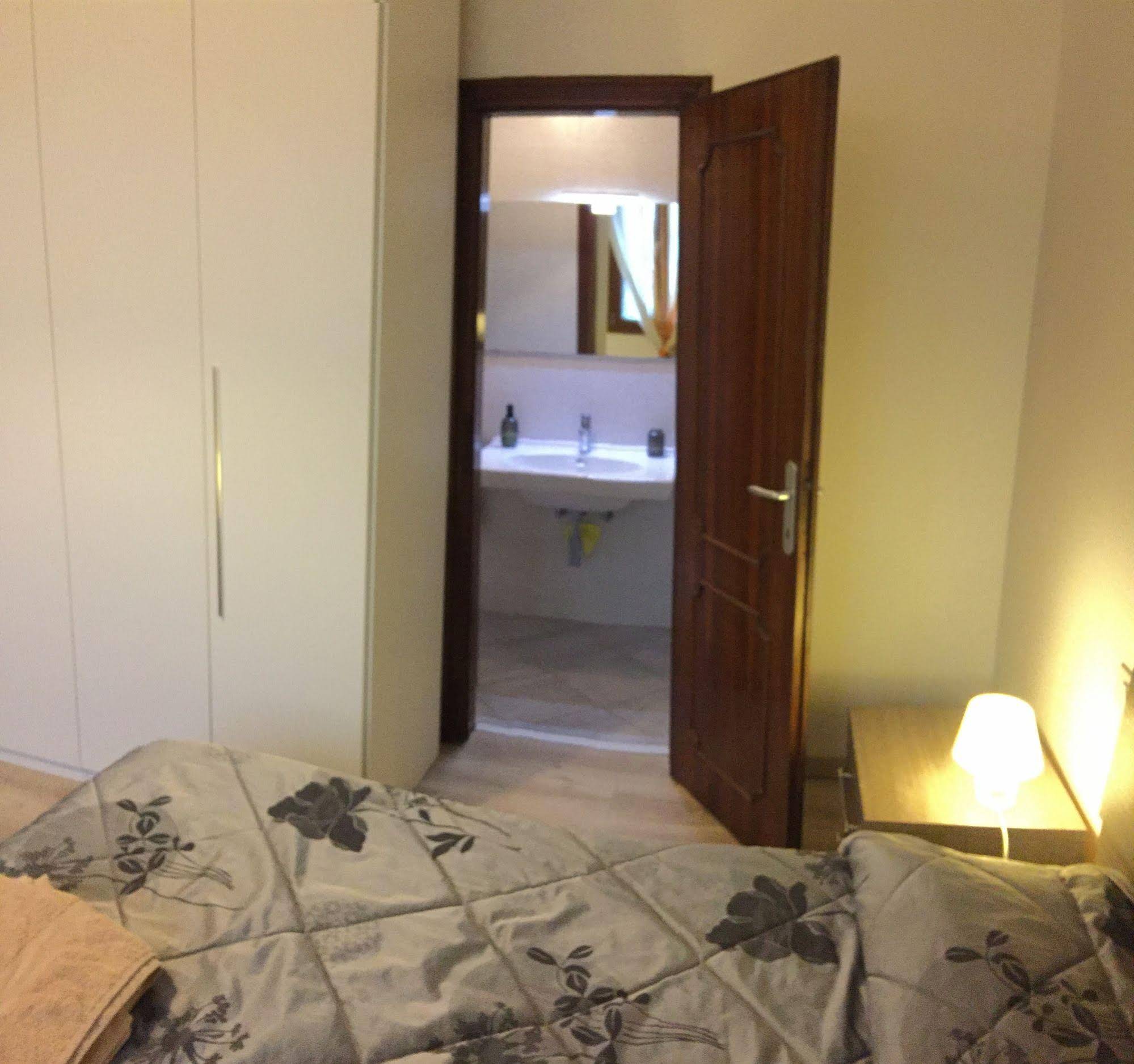 Harry's Guest House