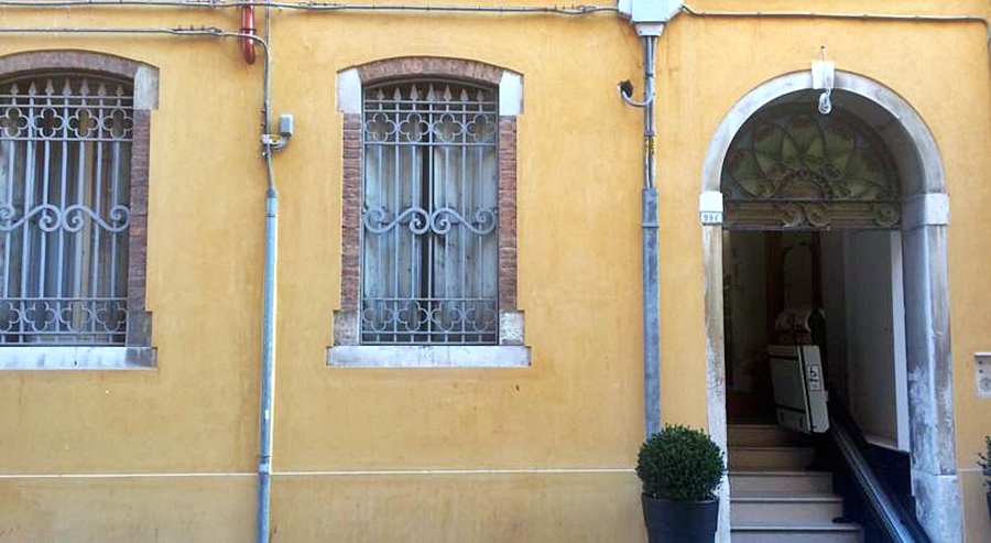 Hotel Agli Artisti &  Alloggi Agli Artisti