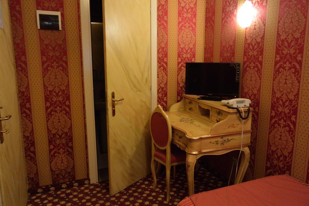 Hotel Belle Arti Venice