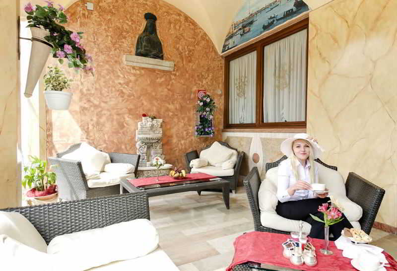 Hotel Belle Arti Venice