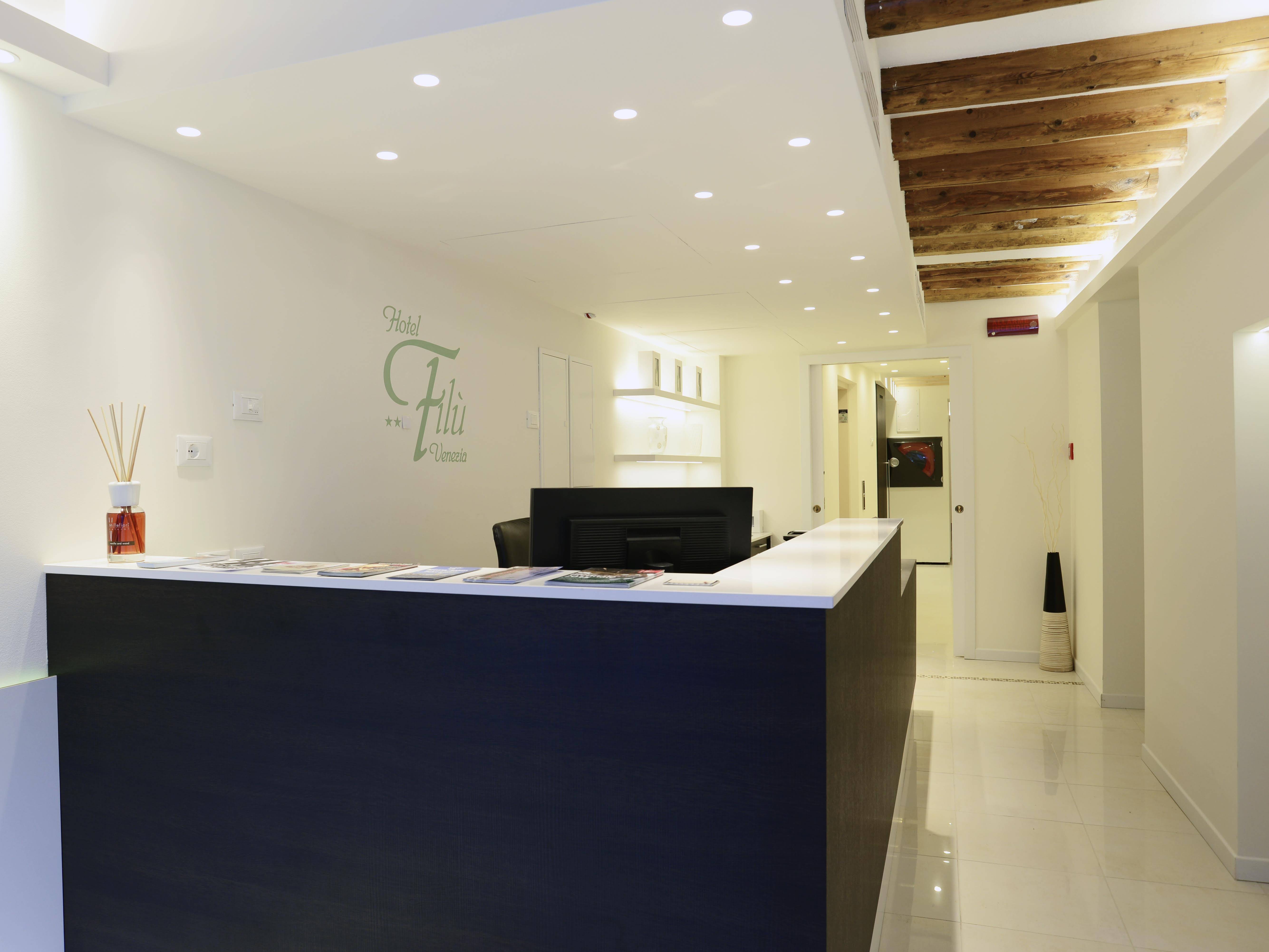 Leone Hotel