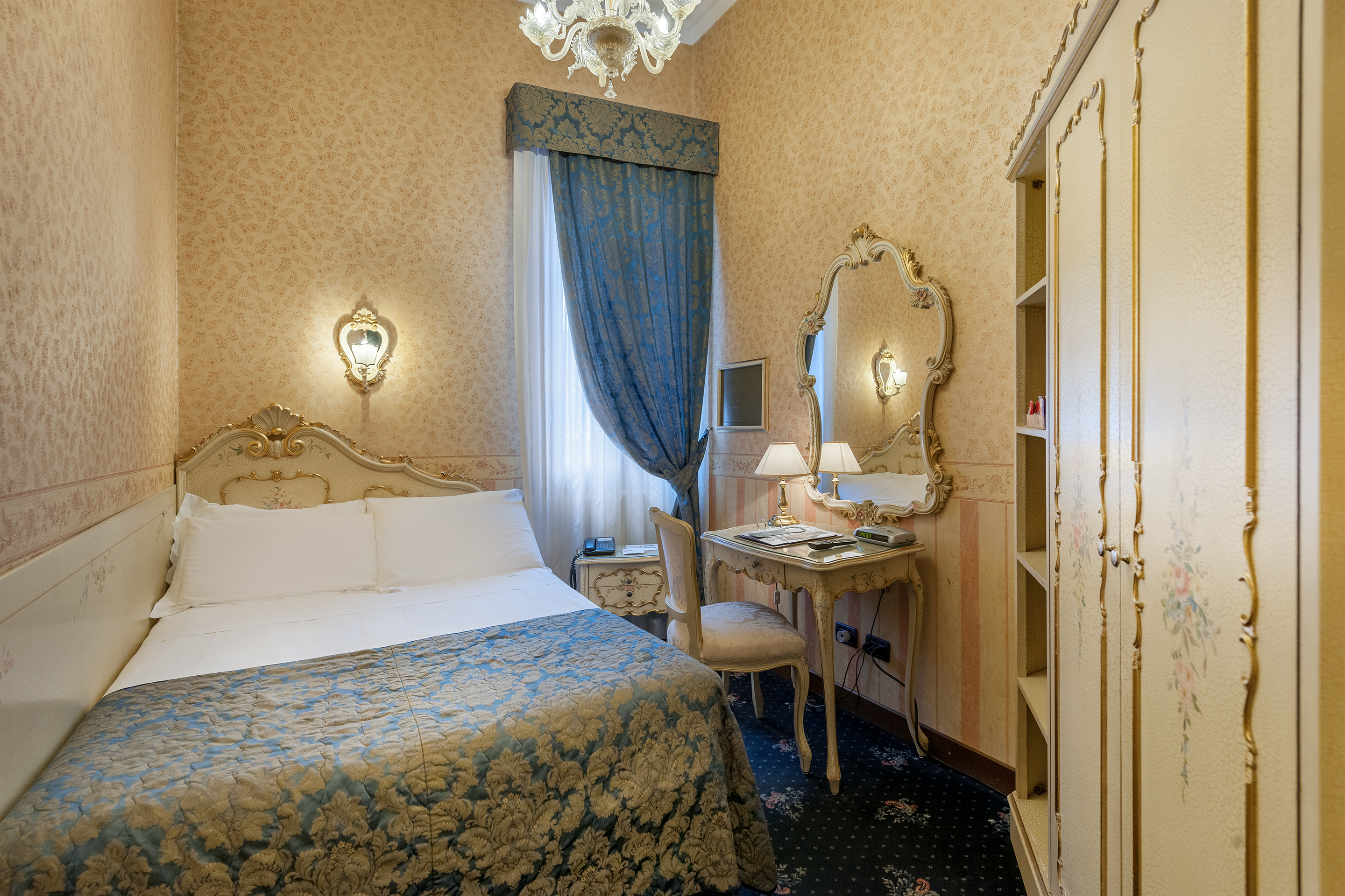 Hotel Montecarlo