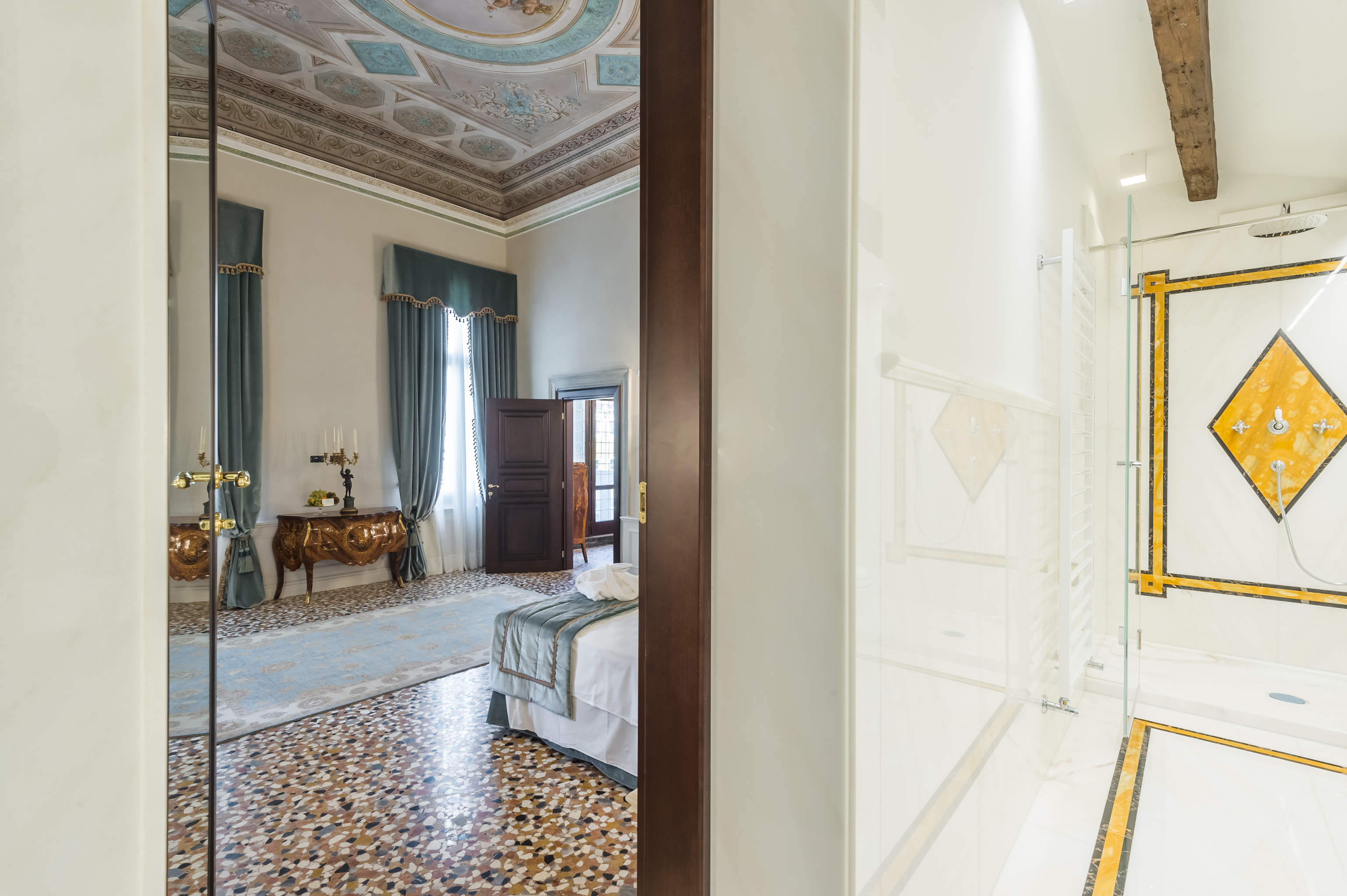 Hotel Nani Mocenigo Palace