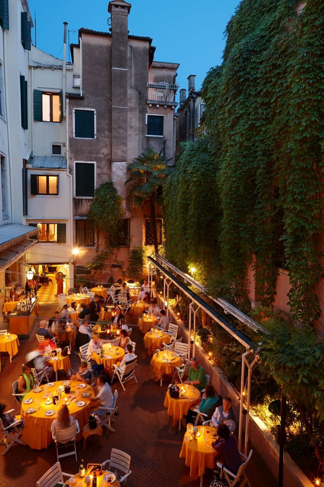 Hotel Saturnia & International