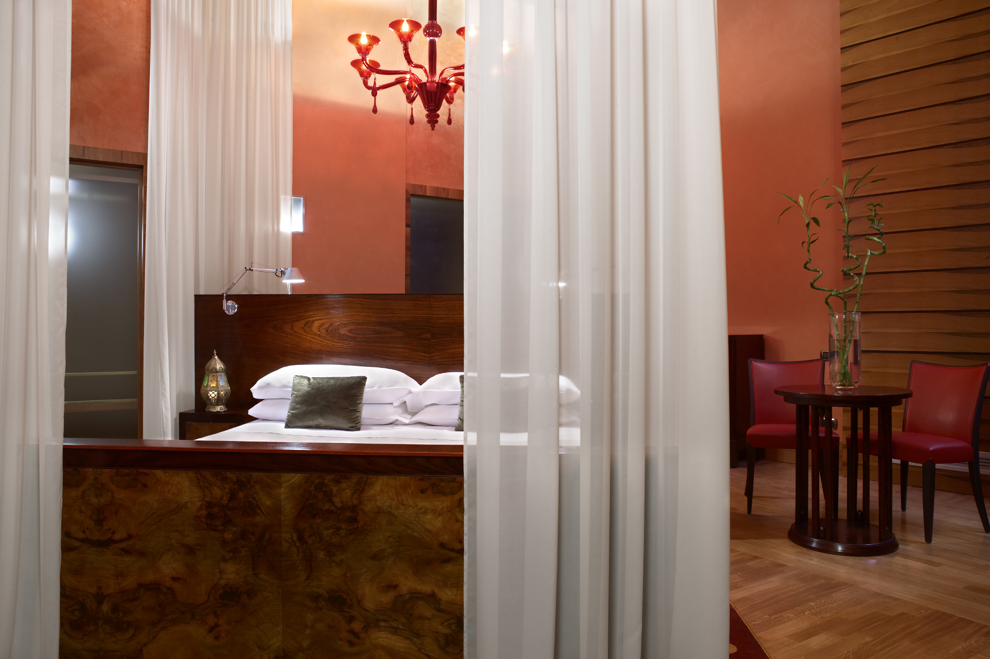 Hotel Saturnia & International