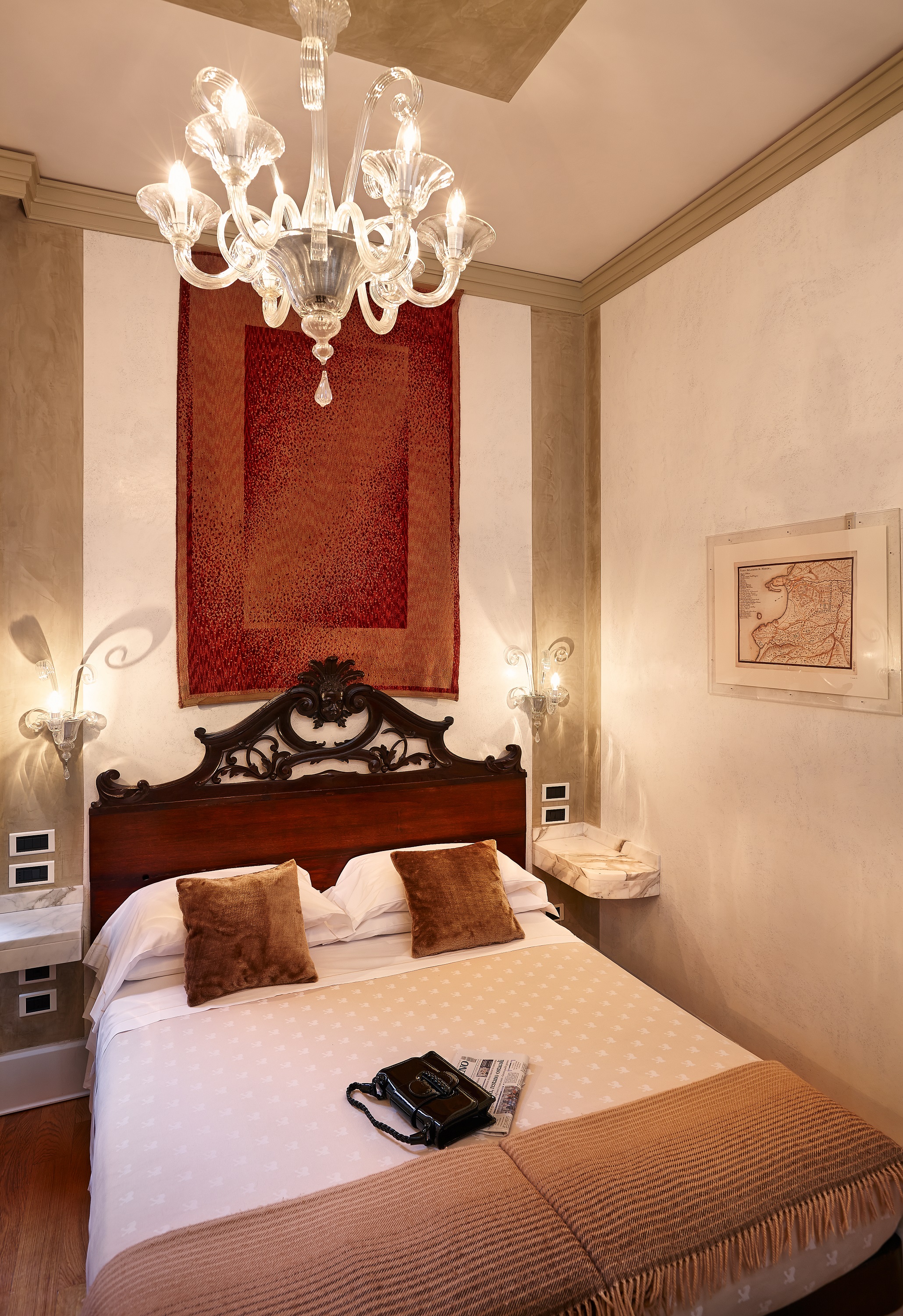 Hotel Saturnia & International