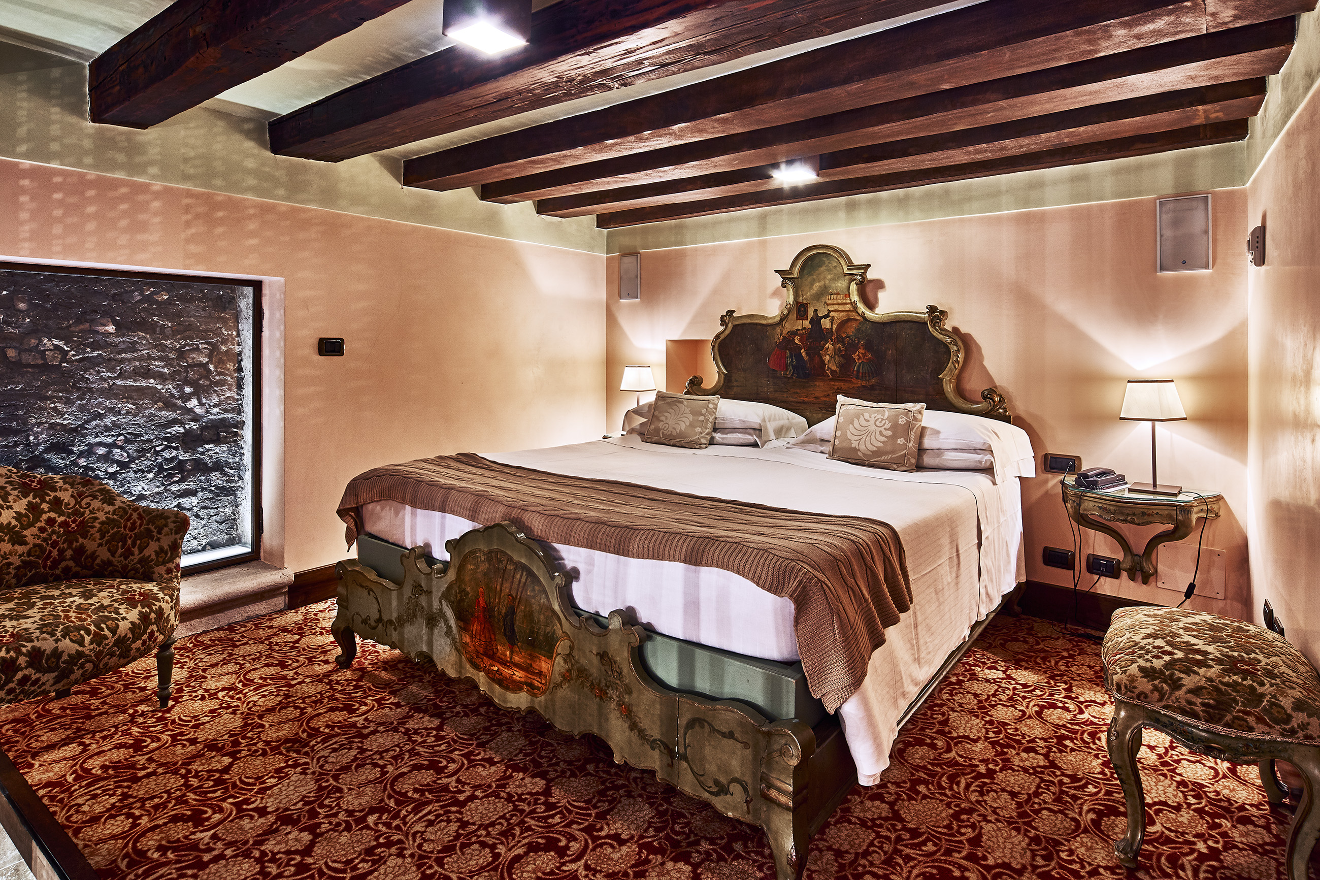 Hotel Saturnia & International
