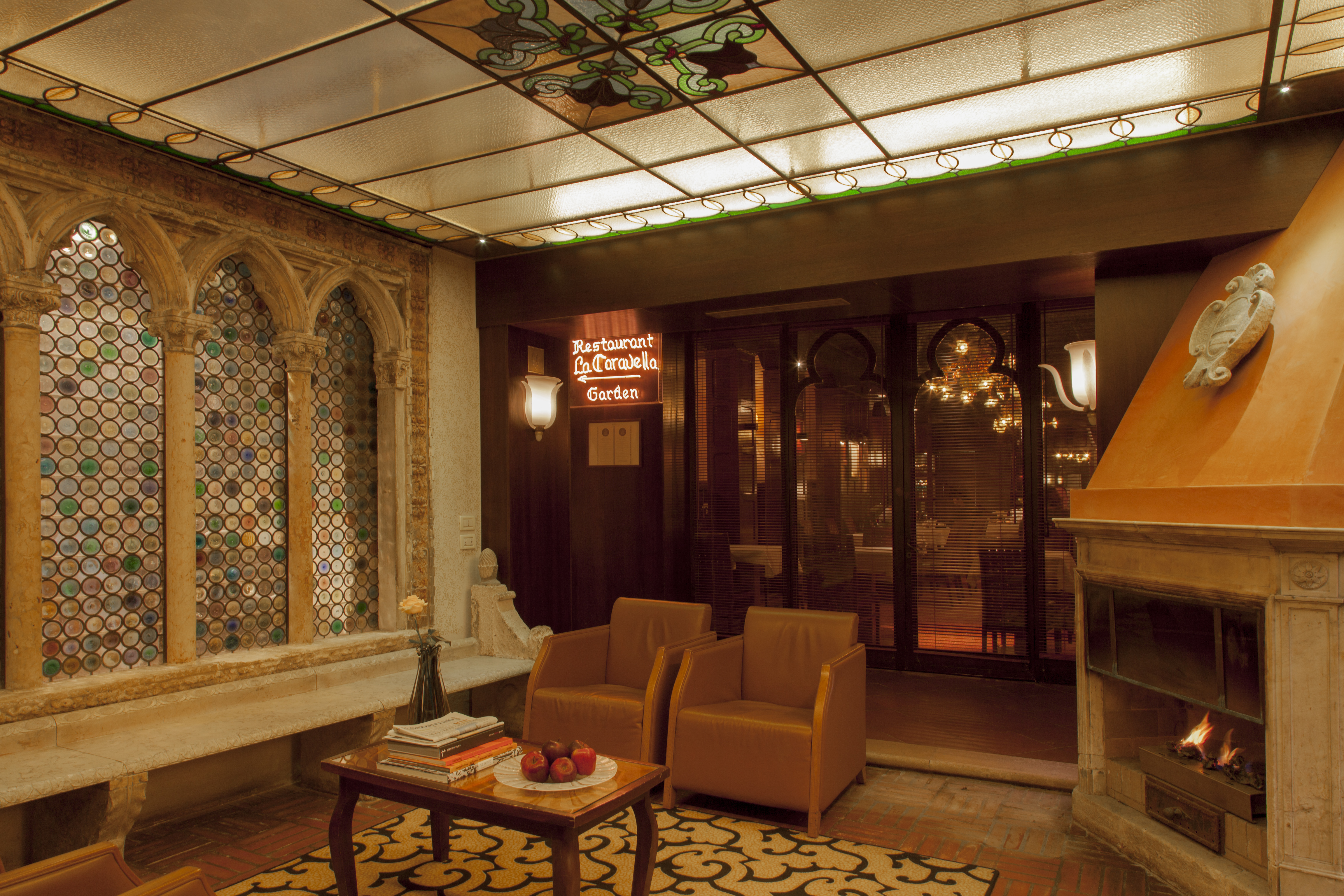 Hotel Saturnia & International