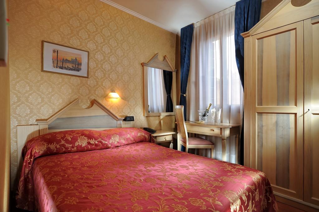 Hotel Tintoretto