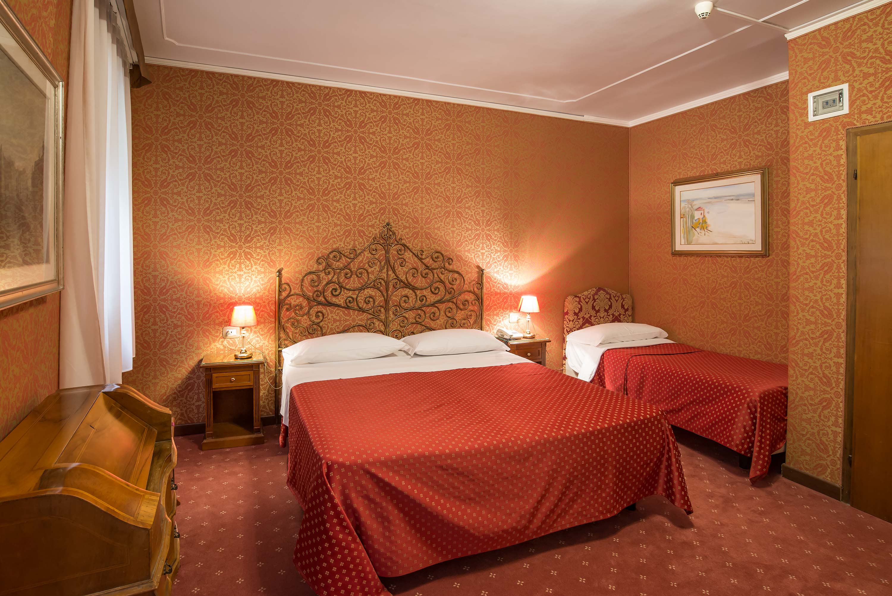 La Fenice et des Artistes